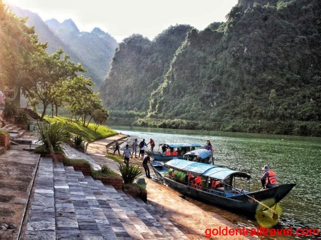 Phong Nha Day Tour